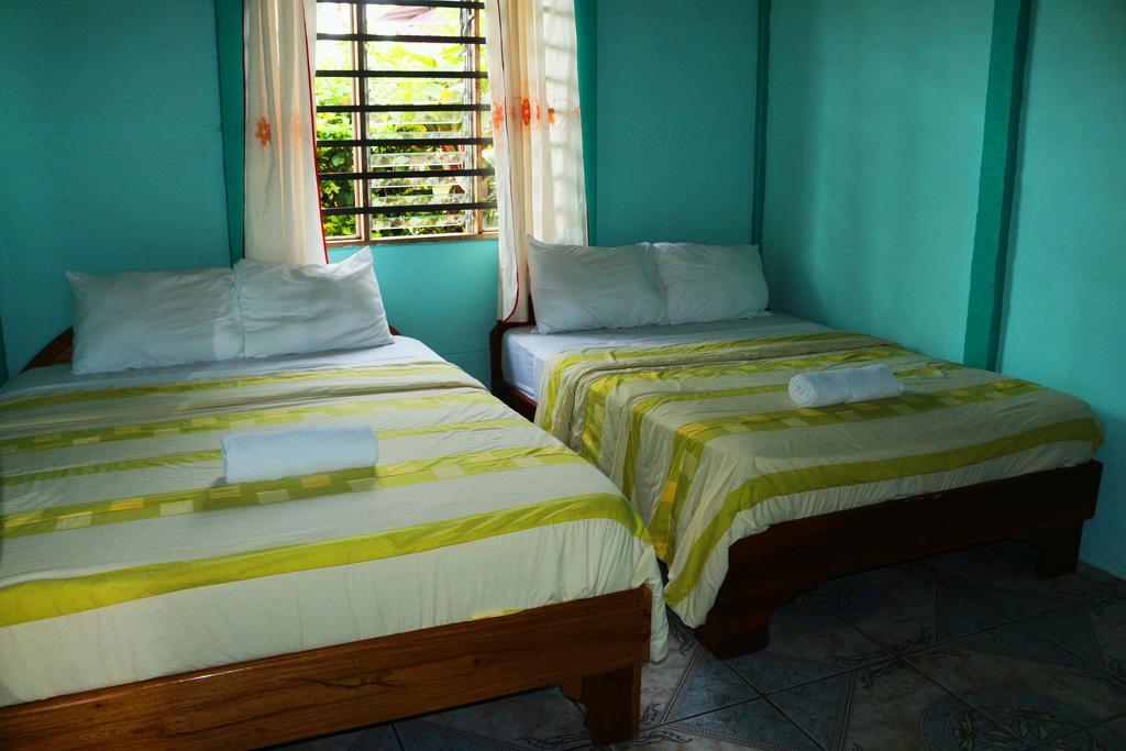 Hotel Las Flores Fortuna La Fortuna Luaran gambar