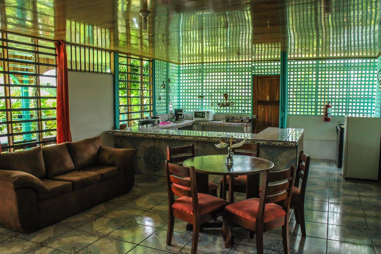 Hotel Las Flores Fortuna La Fortuna Luaran gambar