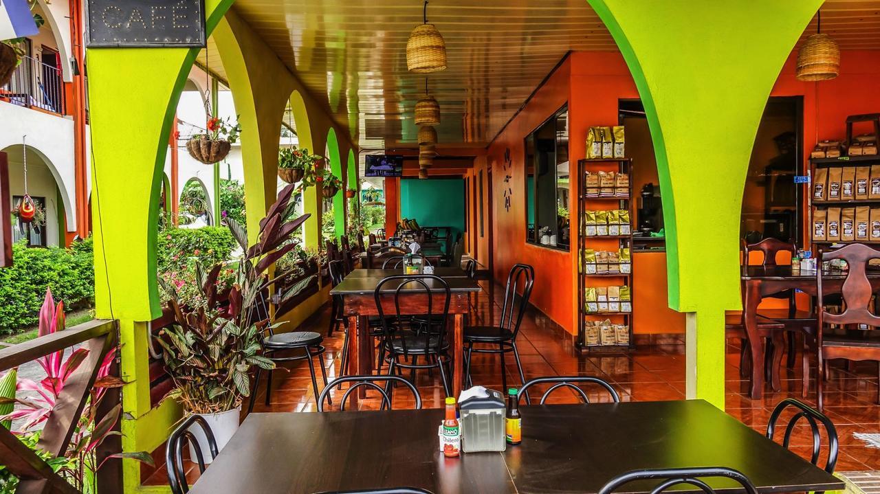 Hotel Las Flores Fortuna La Fortuna Luaran gambar