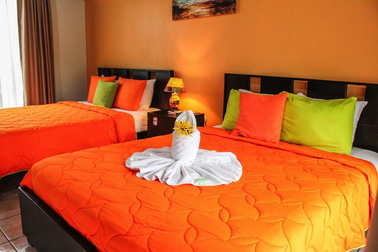 Hotel Las Flores Fortuna La Fortuna Luaran gambar