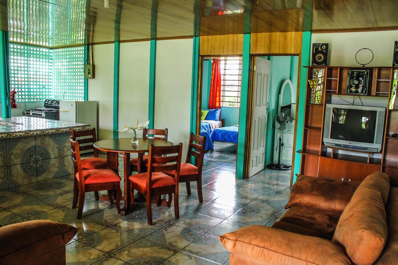 Hotel Las Flores Fortuna La Fortuna Luaran gambar