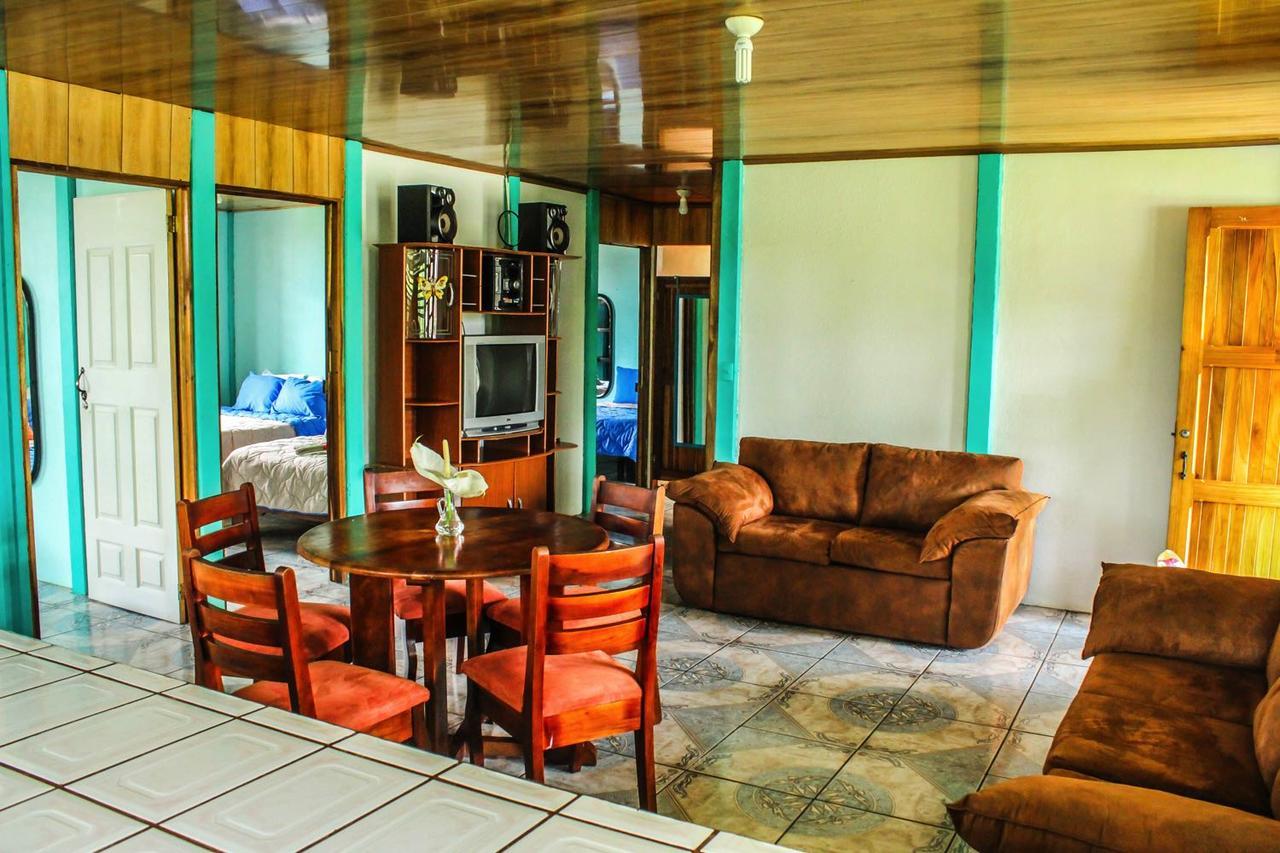 Hotel Las Flores Fortuna La Fortuna Luaran gambar