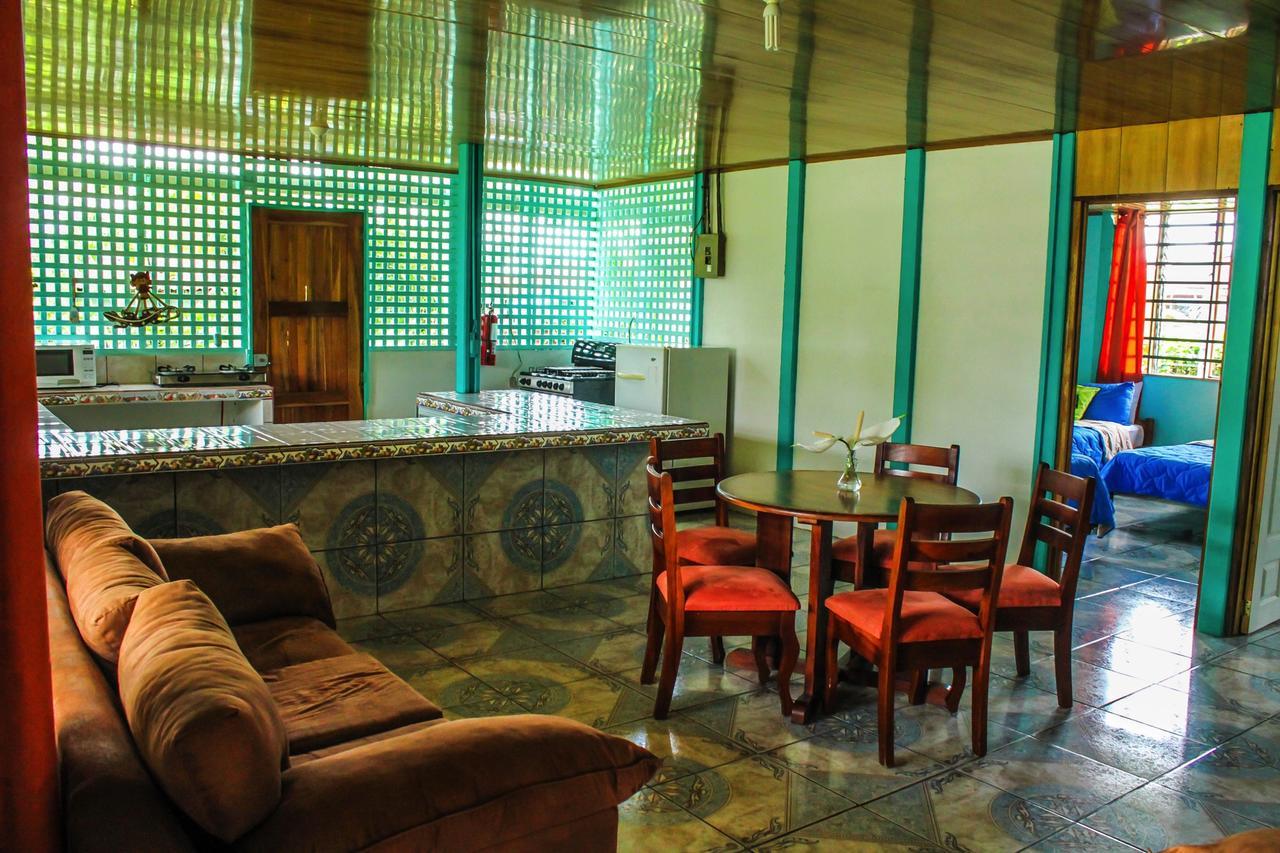 Hotel Las Flores Fortuna La Fortuna Luaran gambar