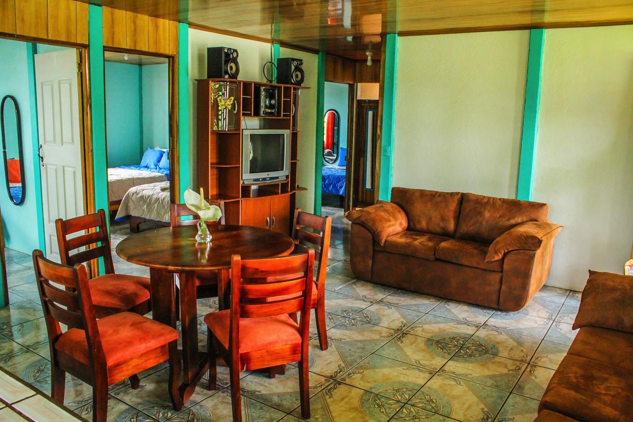 Hotel Las Flores Fortuna La Fortuna Luaran gambar
