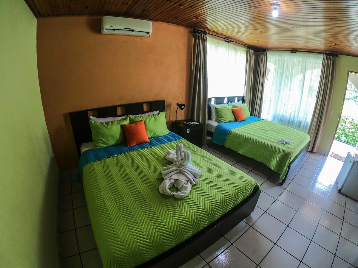Hotel Las Flores Fortuna La Fortuna Luaran gambar