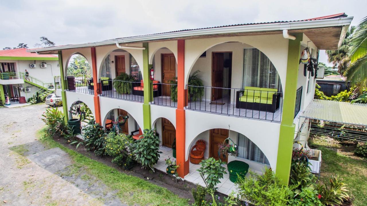 Hotel Las Flores Fortuna La Fortuna Luaran gambar