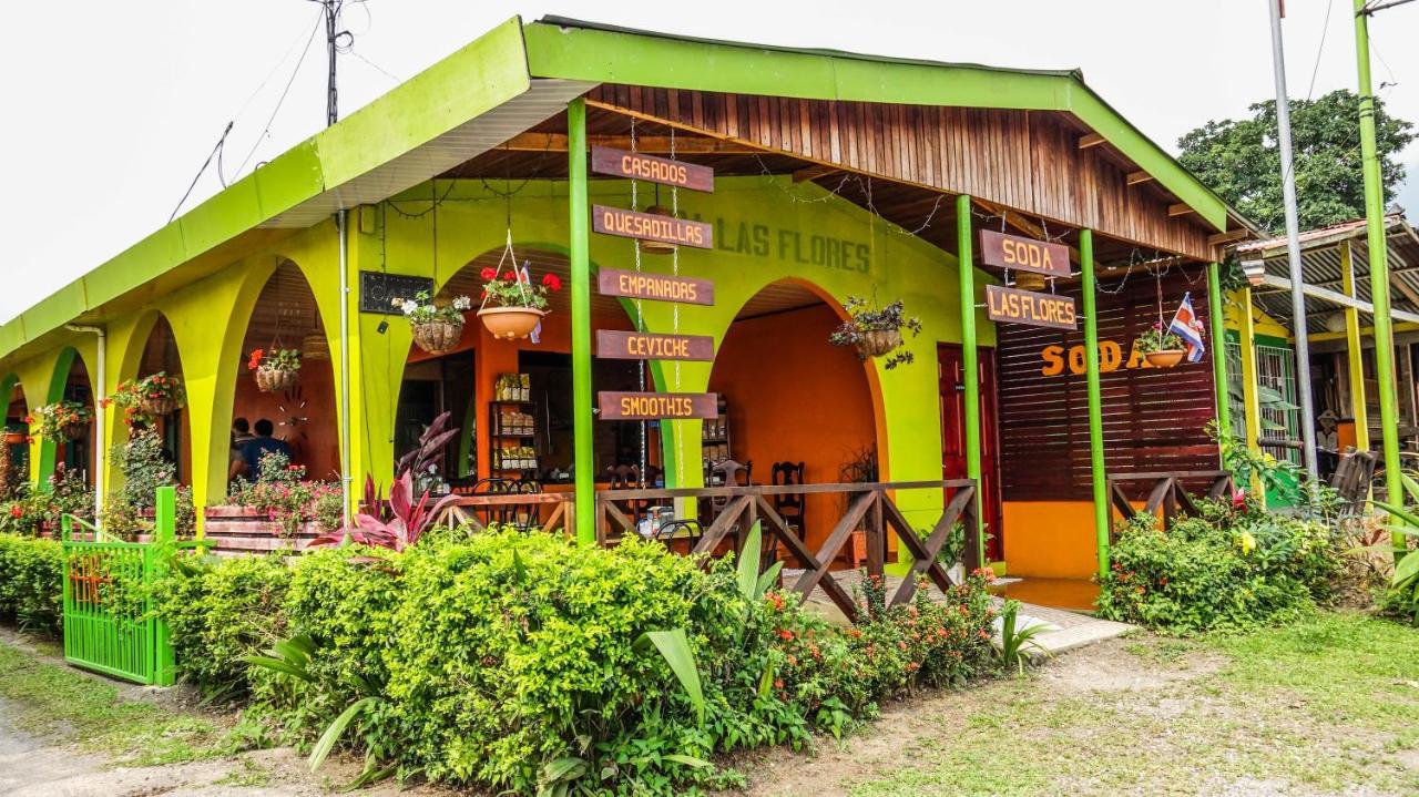 Hotel Las Flores Fortuna La Fortuna Luaran gambar