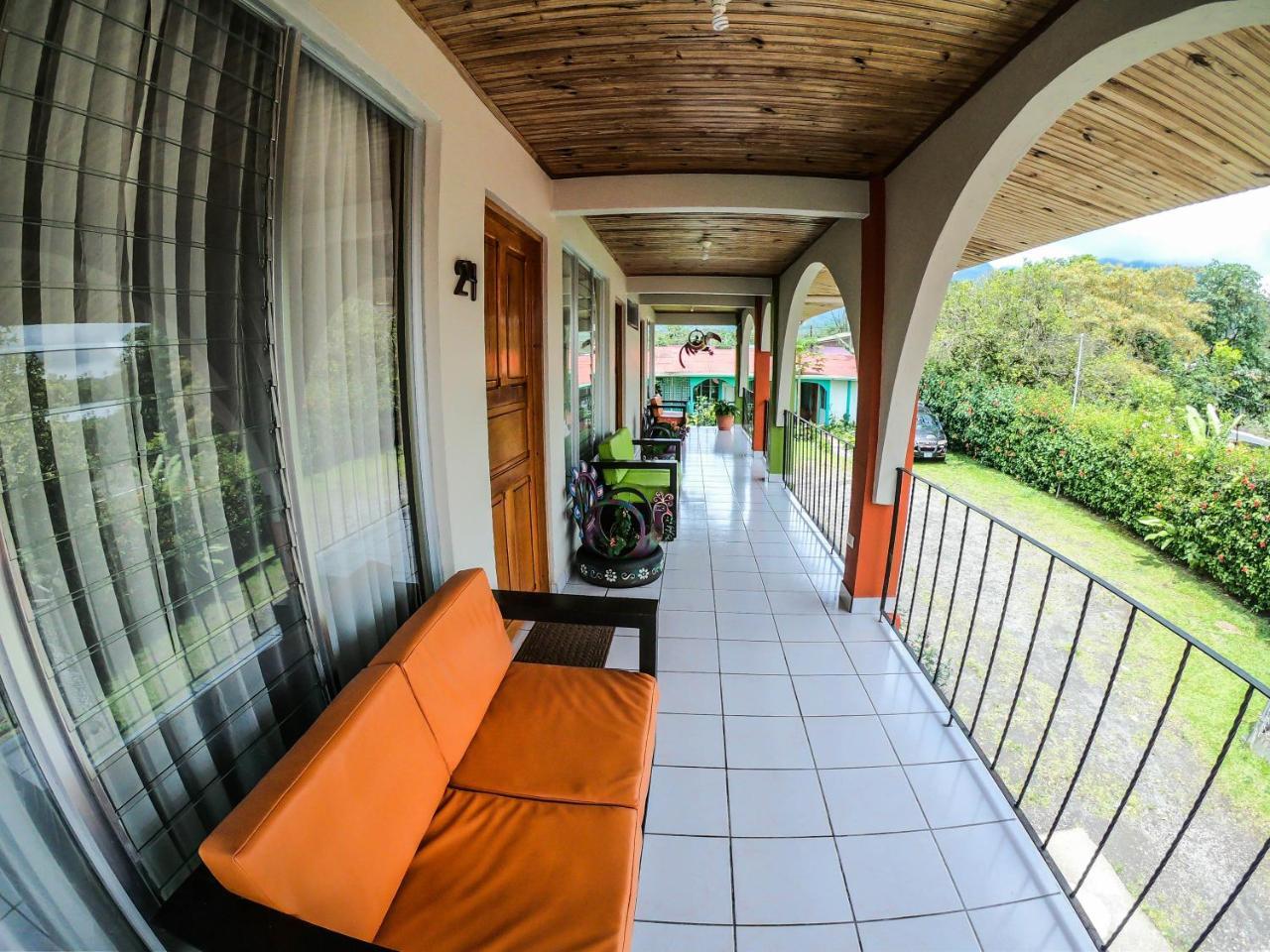 Hotel Las Flores Fortuna La Fortuna Luaran gambar